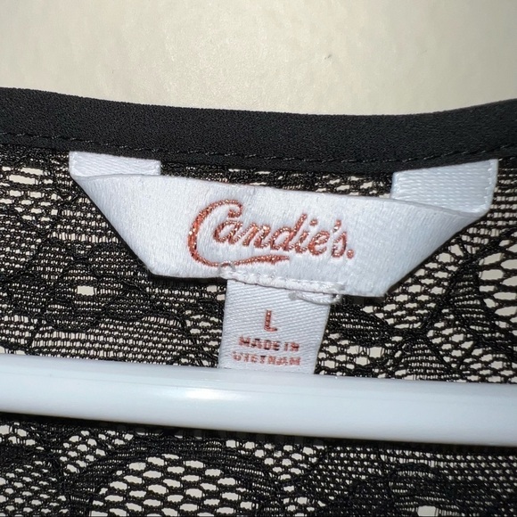 Candies Floral Lace Back Cold Shoulder Shirt Size Large - Picture 5 of 8